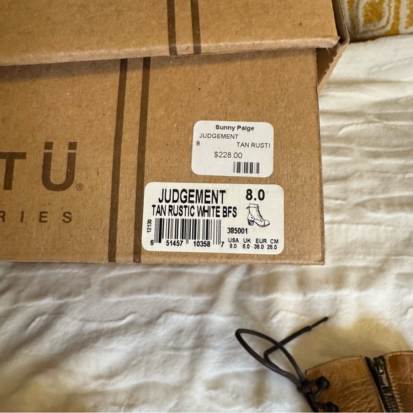 Bed Stu leather Judgement boots. Size 8 - Picture 4 of 5